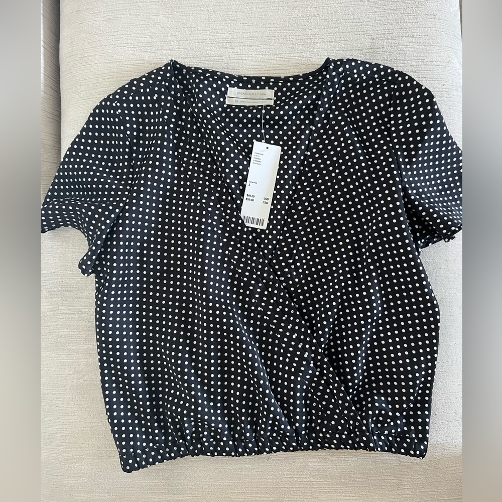 NWT Urban outfitters polka dot wrap crop top - Picture 4 of 10